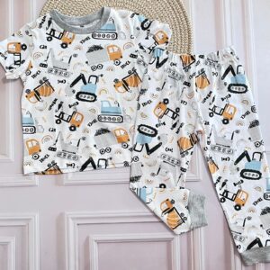 pijama maquinaria 2 aÑos